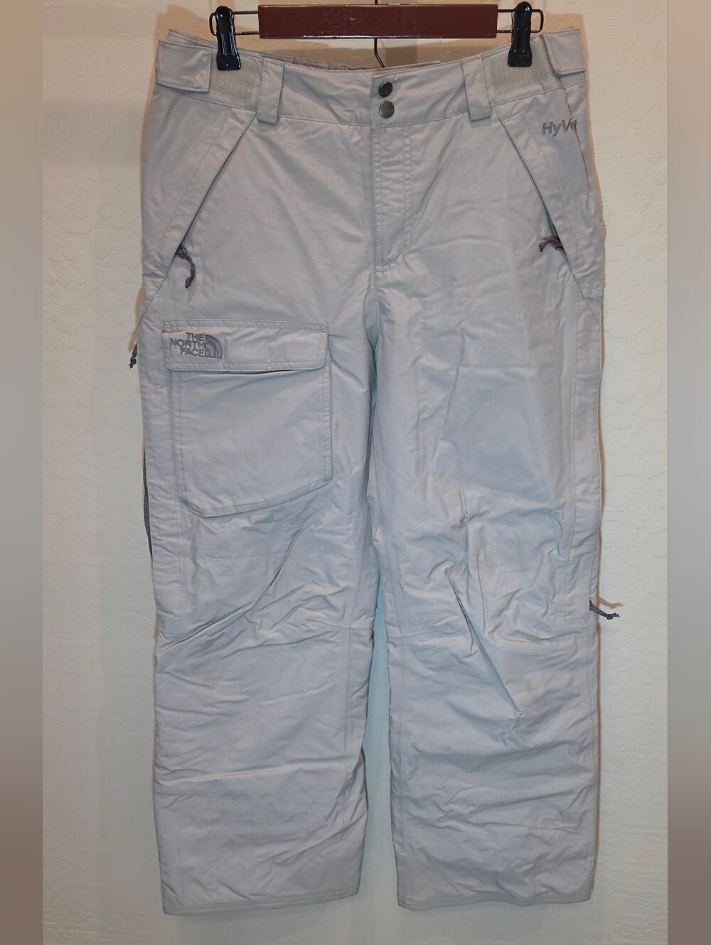 The North Face Women's HyVent Snow Pants (style code AQT5)